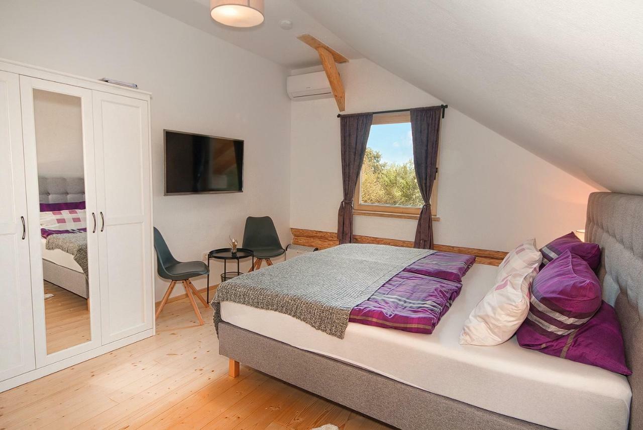 Woods Lodge Plitvice Lakes Dreznik Grad Bagian luar foto