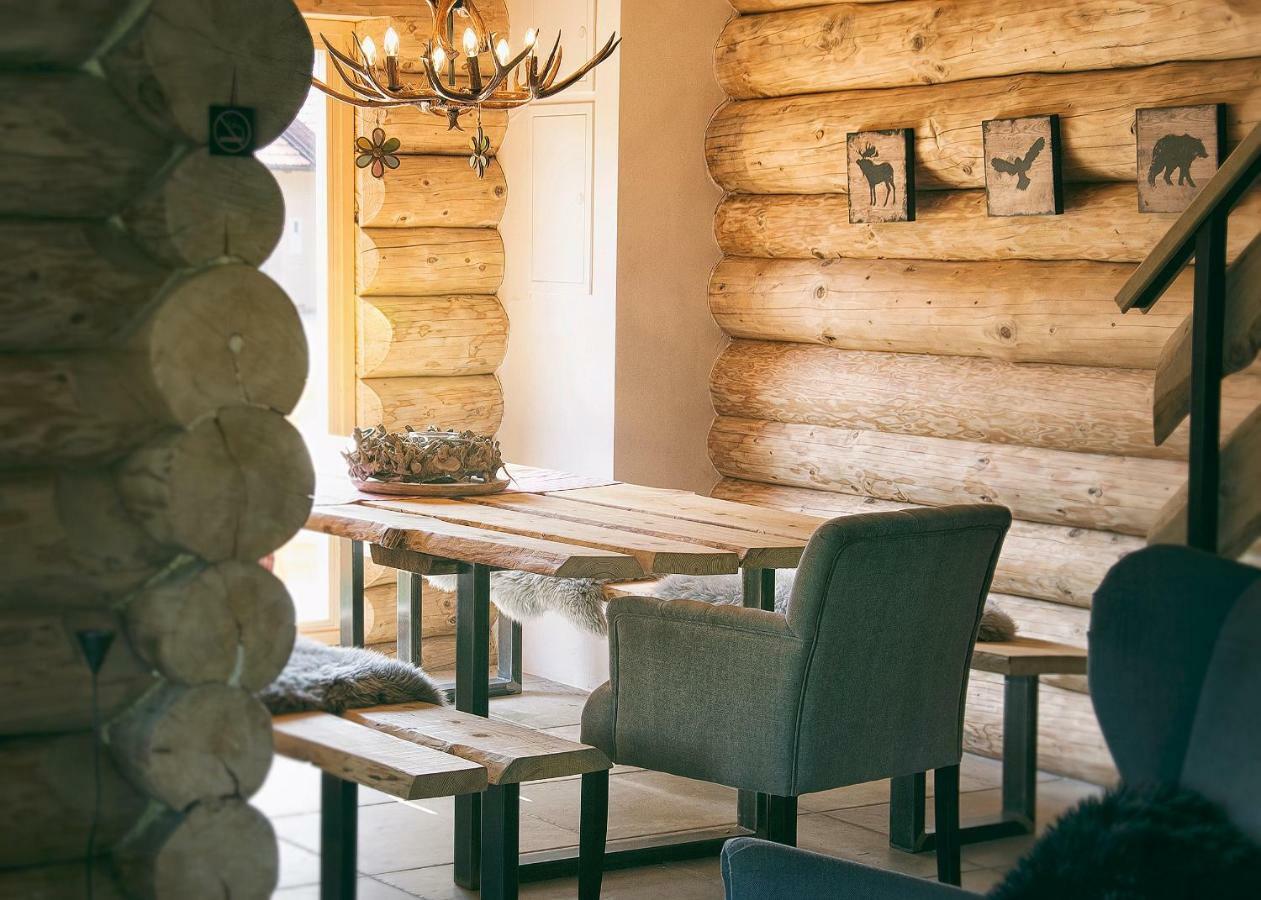 Woods Lodge Plitvice Lakes Dreznik Grad Bagian luar foto
