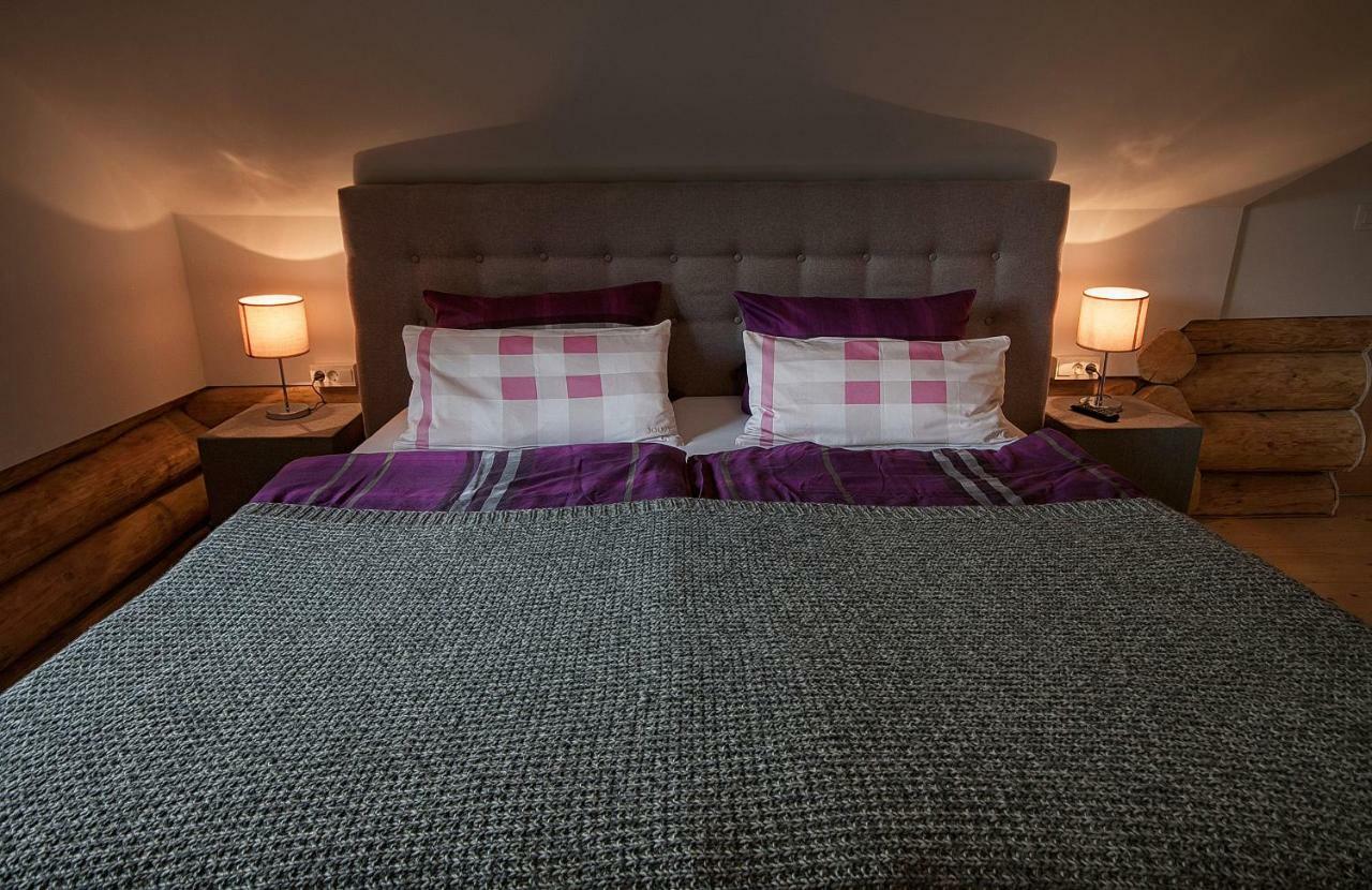 Woods Lodge Plitvice Lakes Dreznik Grad Bagian luar foto
