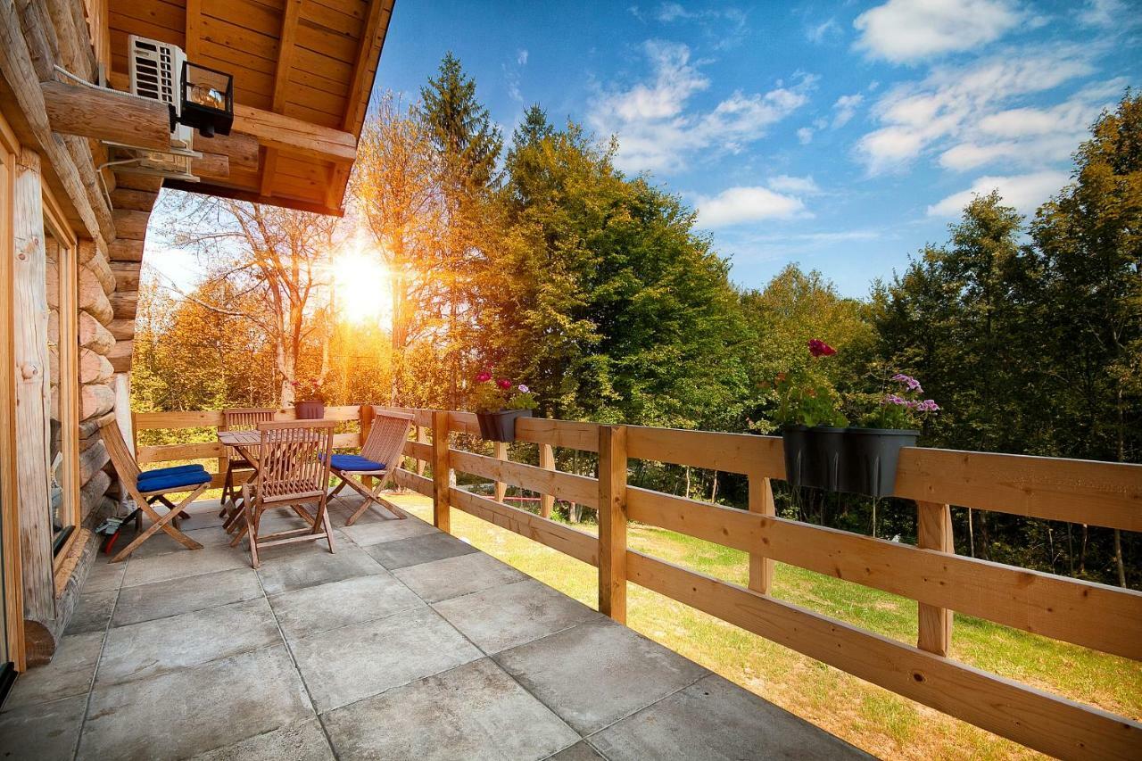 Woods Lodge Plitvice Lakes Dreznik Grad Bagian luar foto